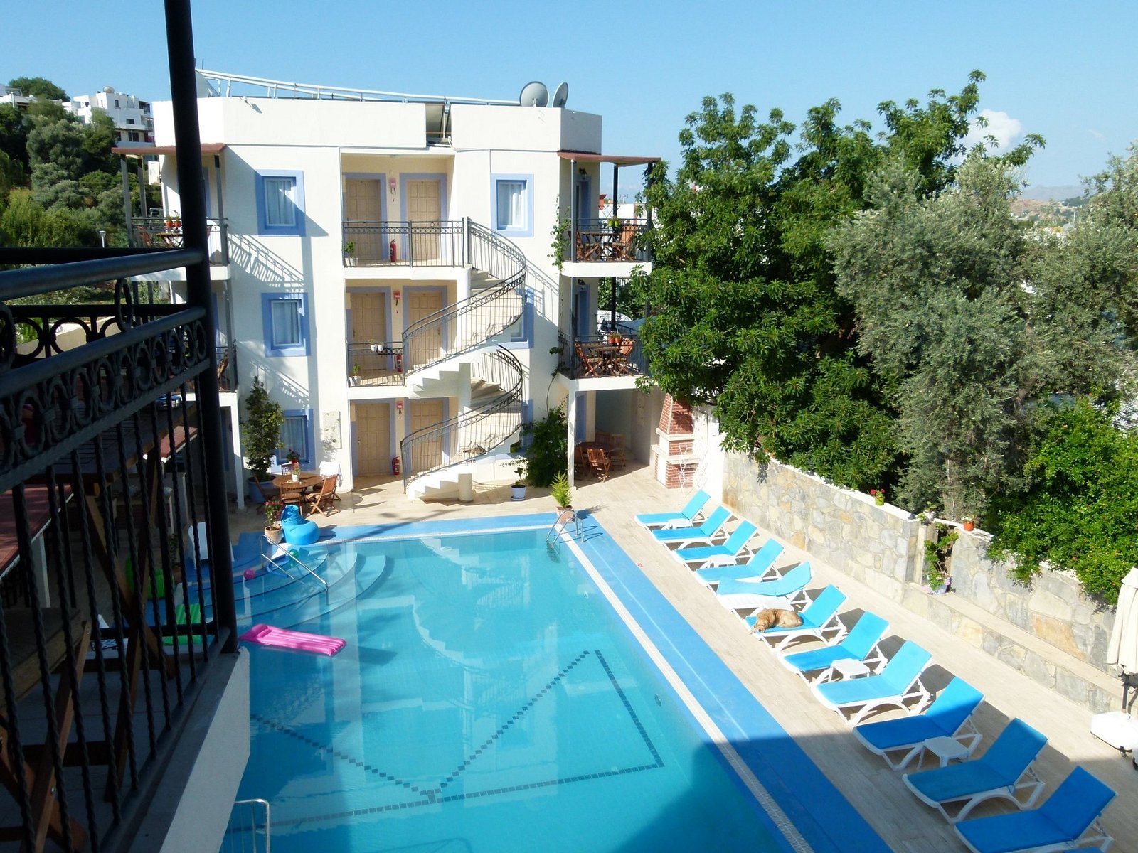 Merve Apartments photo 2