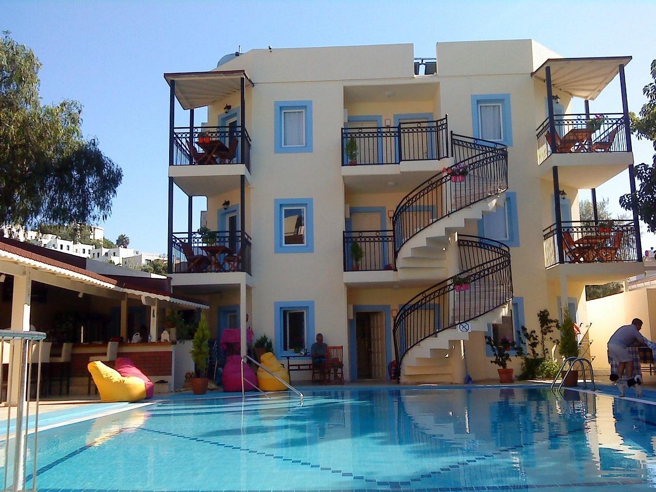 Merve Apartments — Bodrum