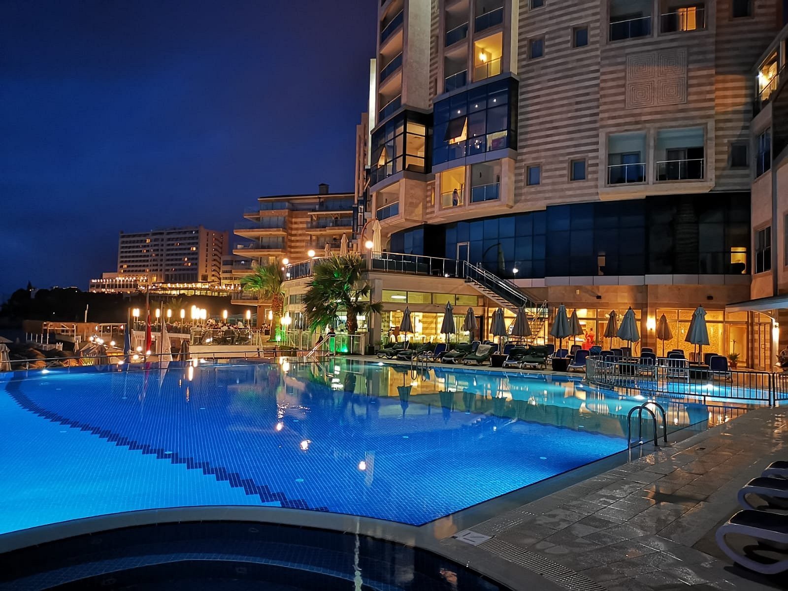 Charisma De Luxe Hotel photo 7