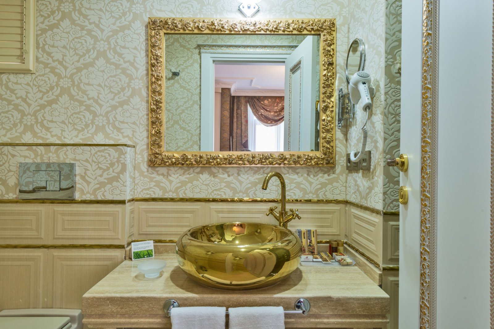 Galatower Hotel photo 7