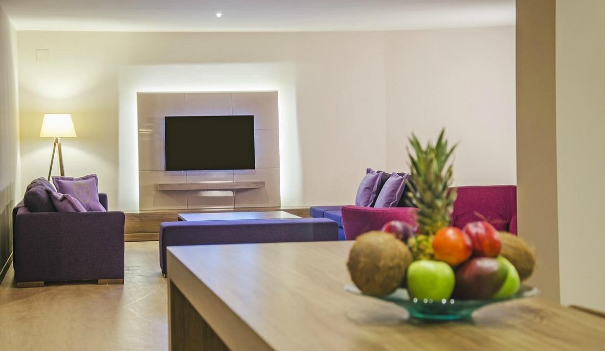 Ladies Beach Suit Otel photo 8