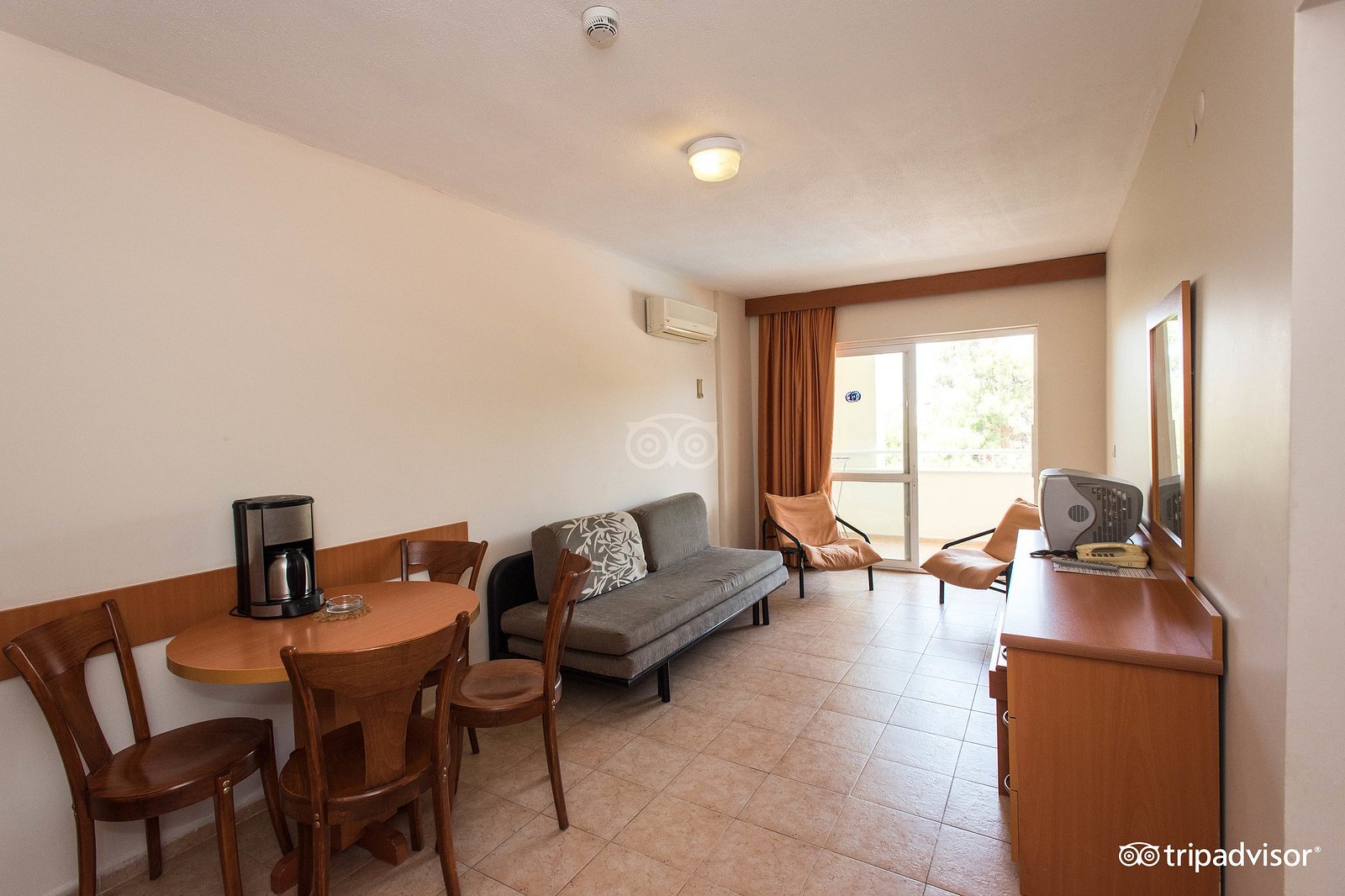 Tuntas Family Suites Kusadasi photo 12