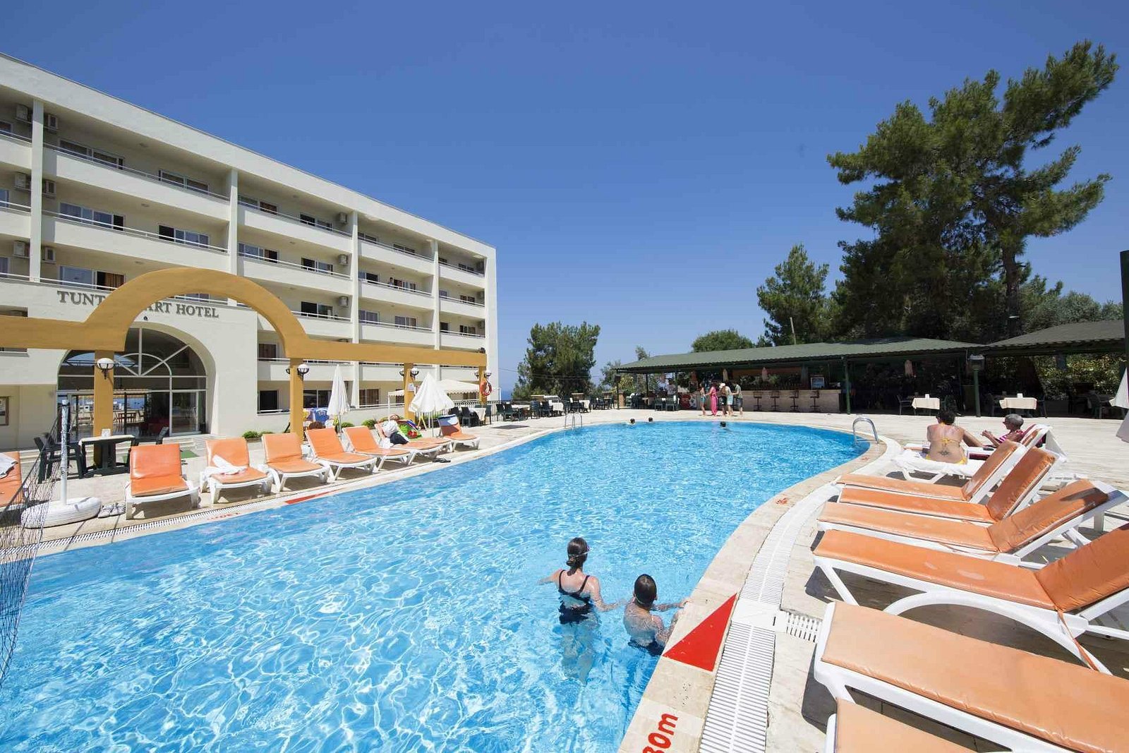 Tuntas Family Suites Kusadasi photo 6