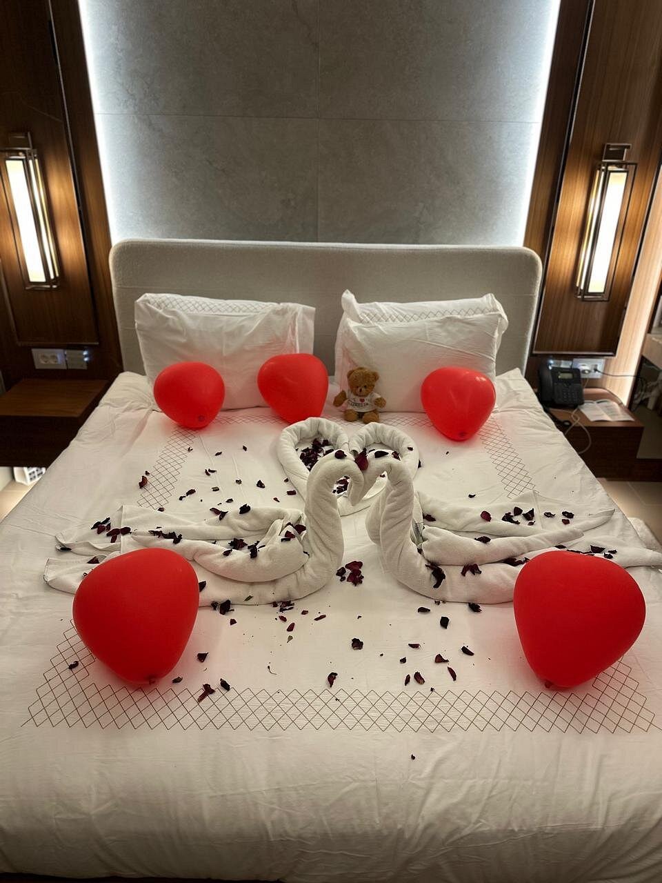 Qlusive Hotel photo 14