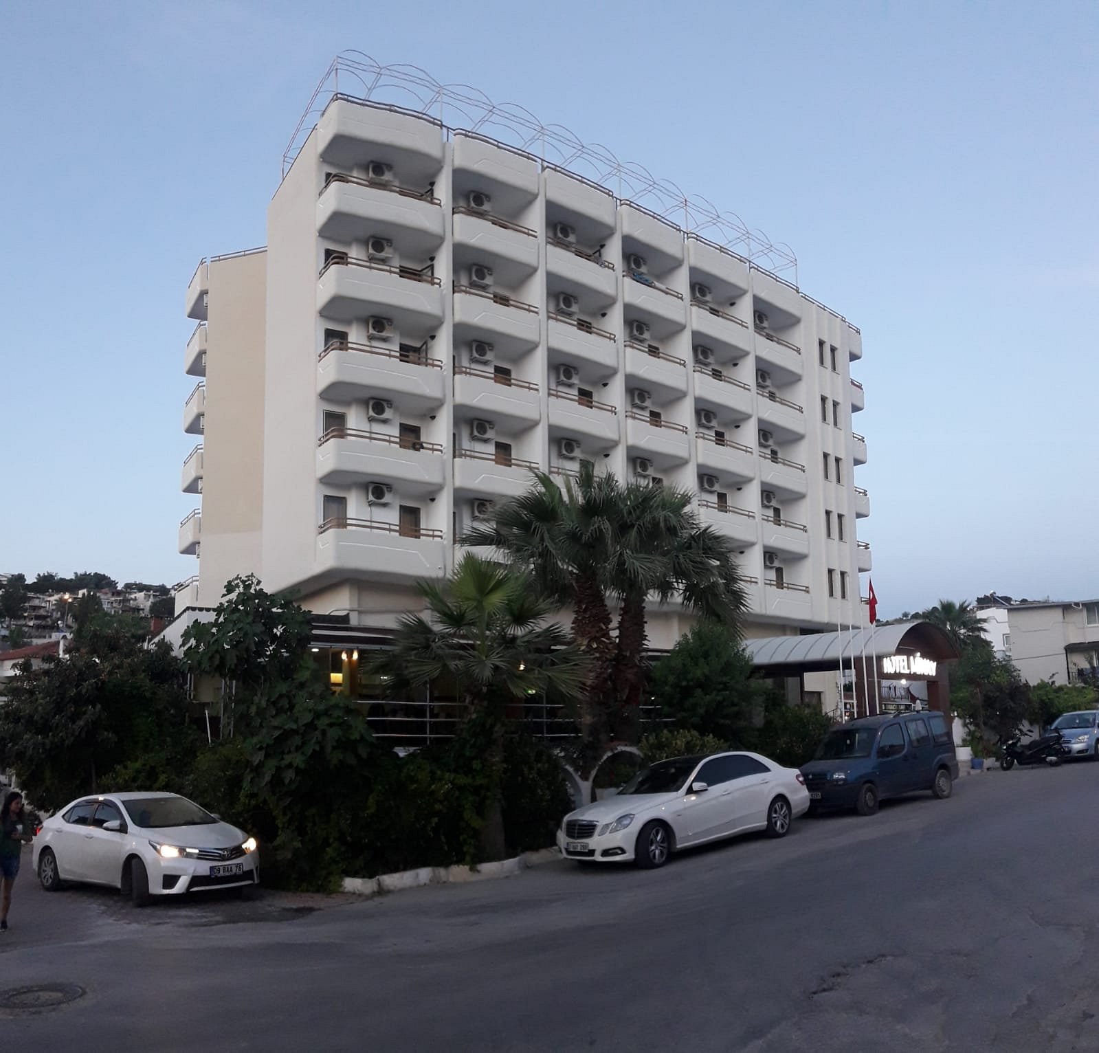 Minay Hotel Plus photo 2