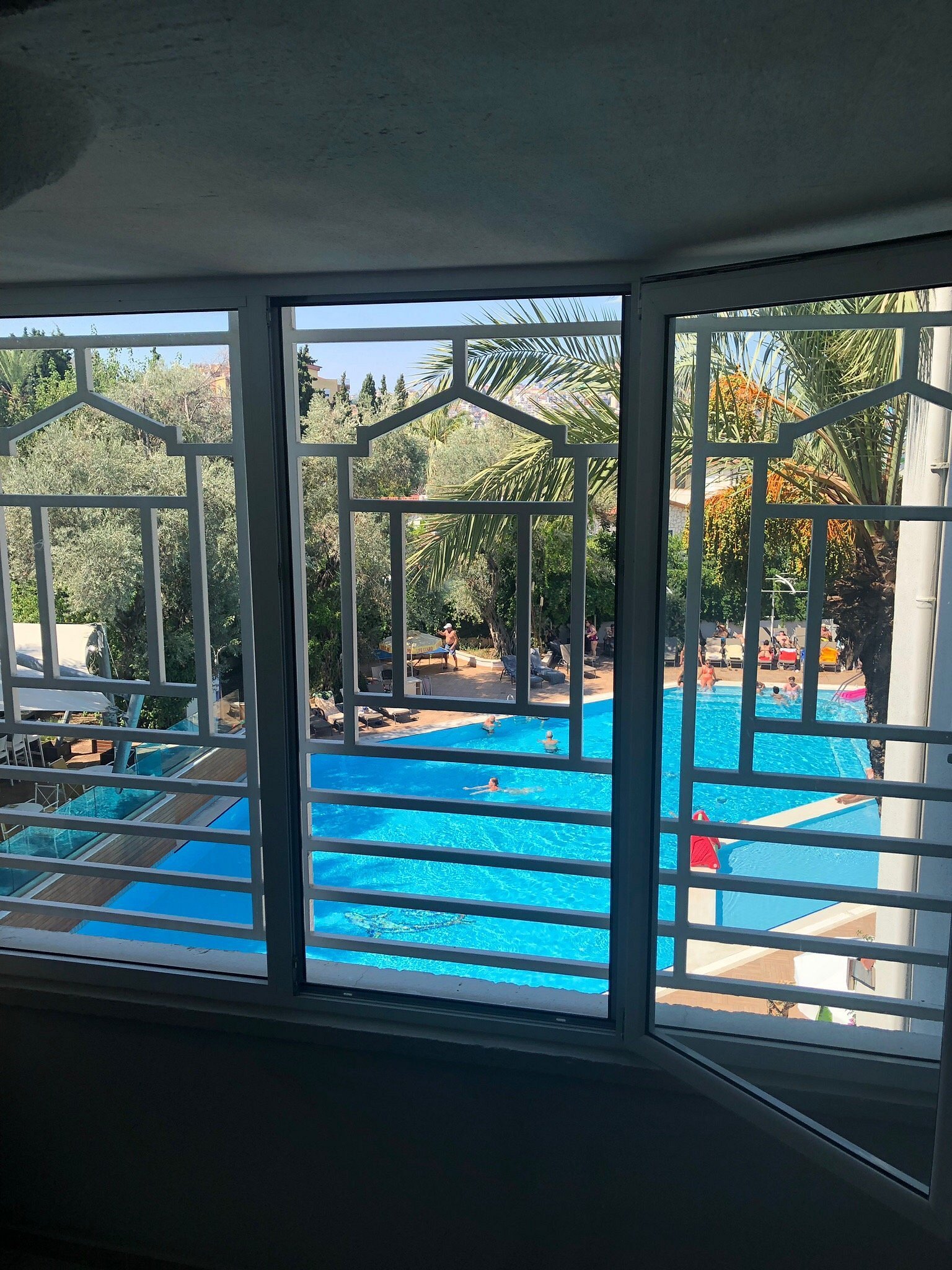 Paloma Marina Suites photo 9