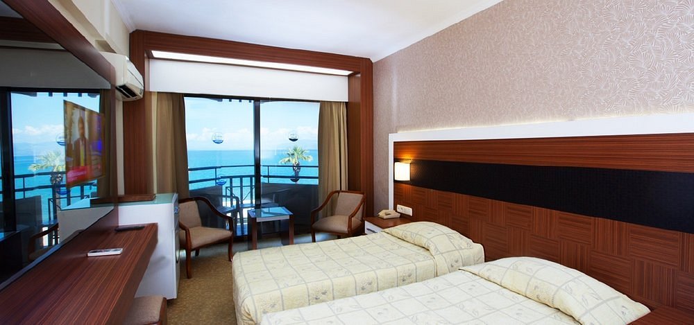 Kuşadası Derici Otel photo 7