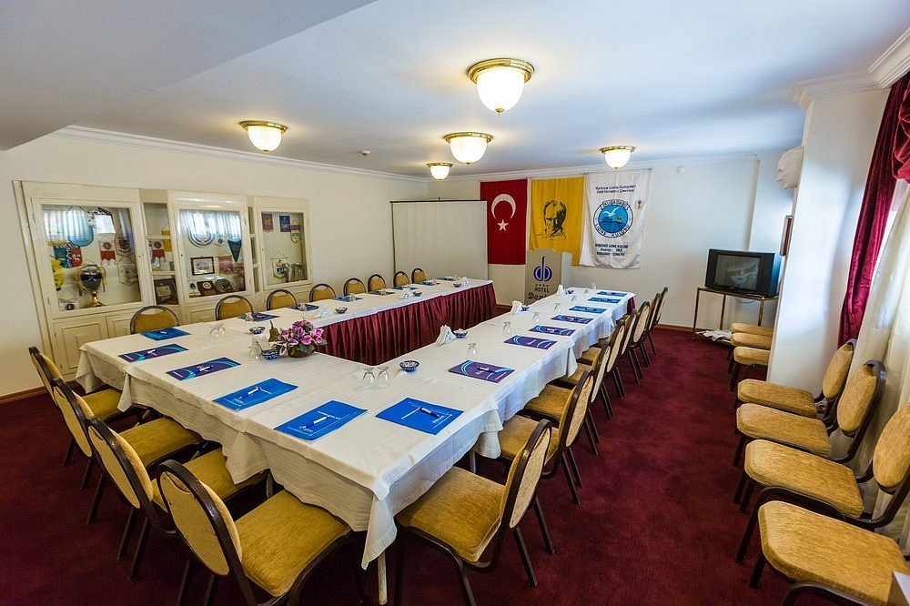 Kuşadası Derici Otel photo 8
