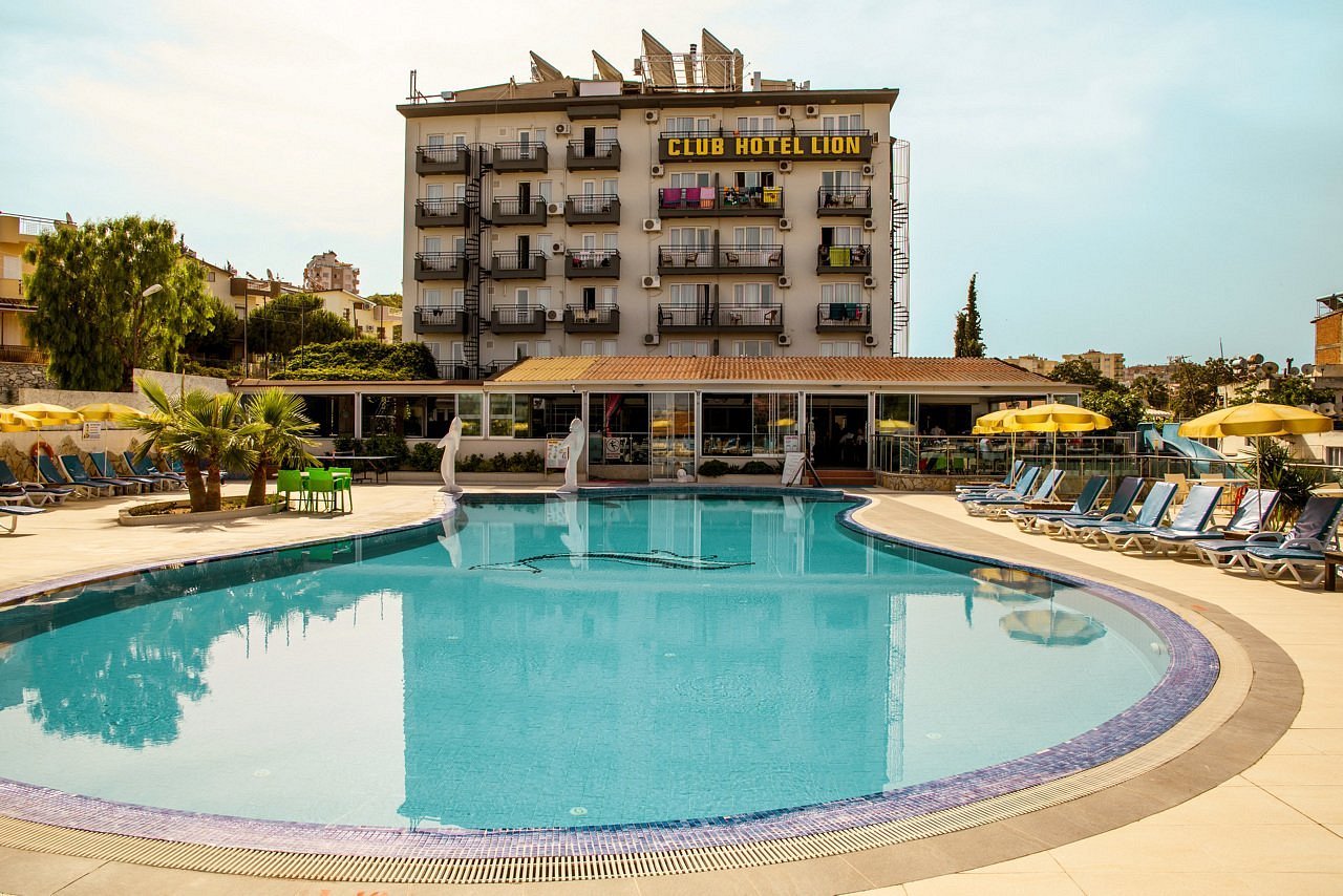 Club Hotel Lion — Kuşadası