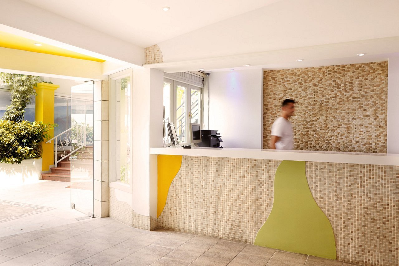 Club Hotel Lion photo 2