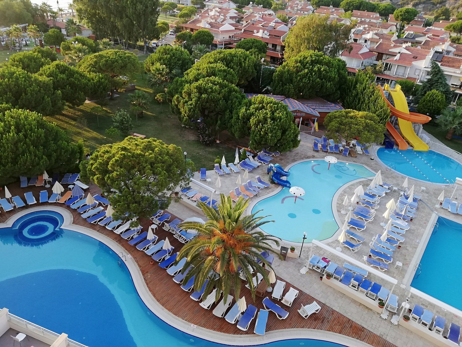 Batihan Beach Resort & Spa photo 9