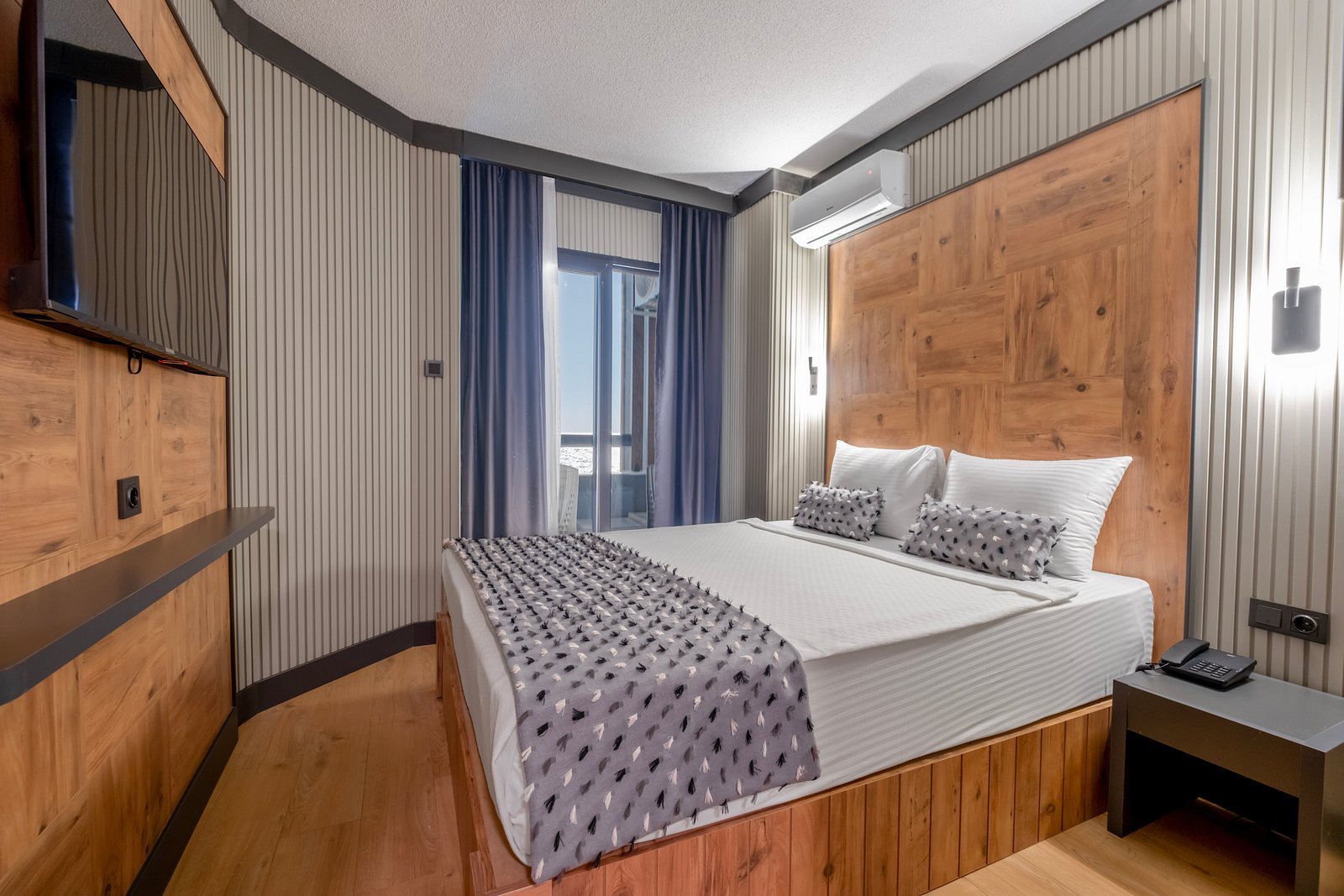 Jura Hotels Ada Beach photo 4