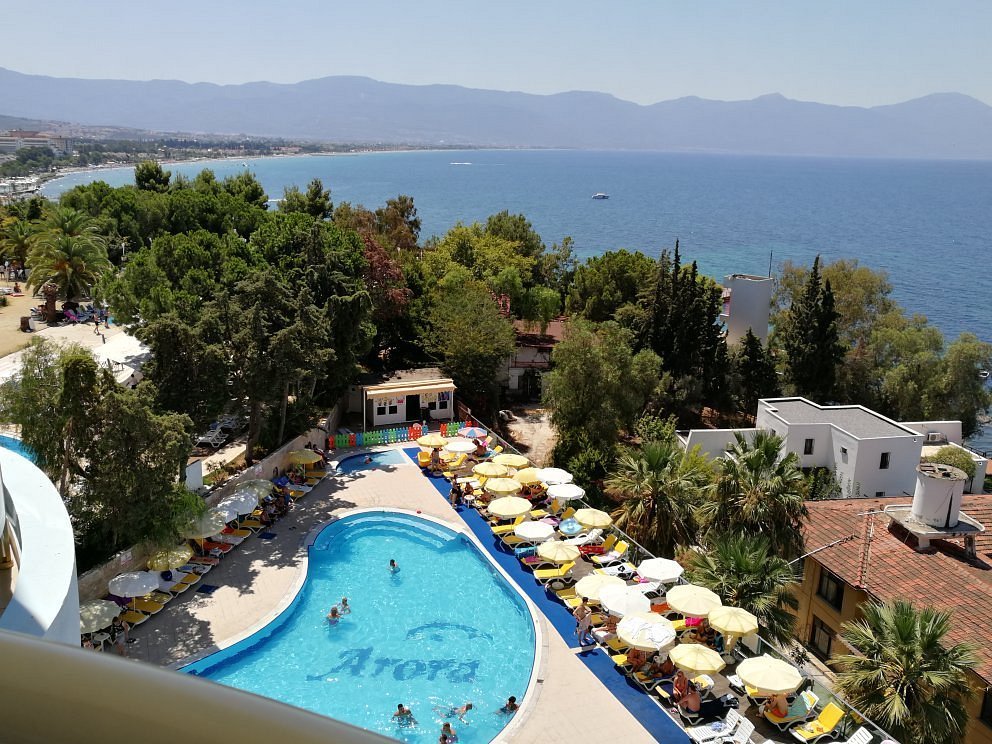 Arora Hotel photo 11