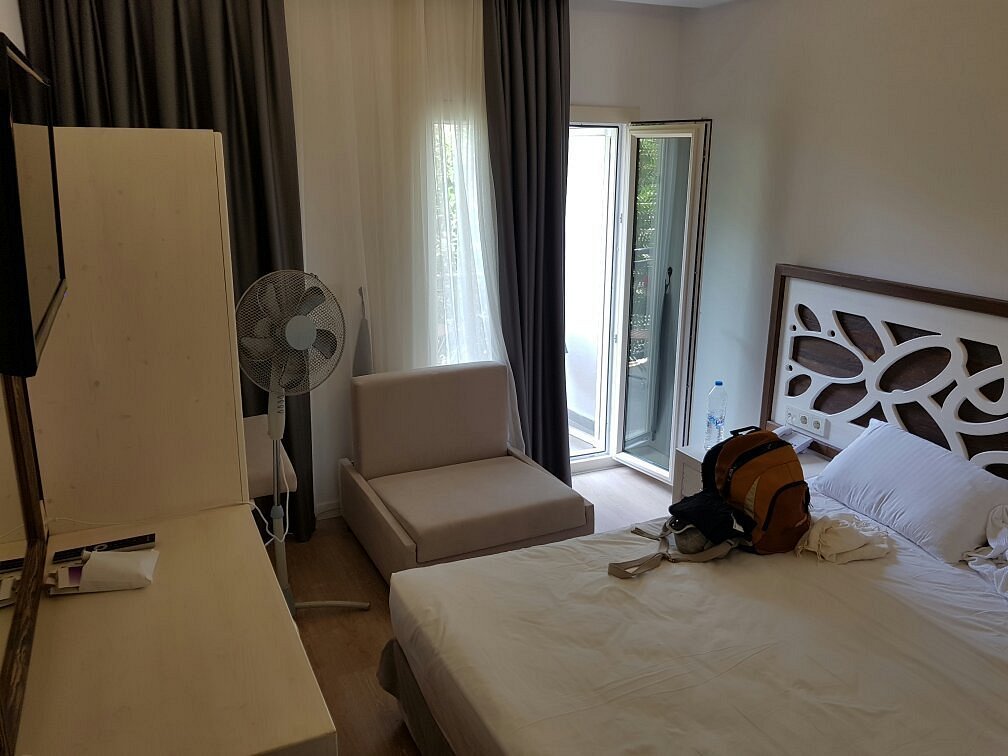 Meggs Bodrum Beach Restaurant & Hotel photo 6