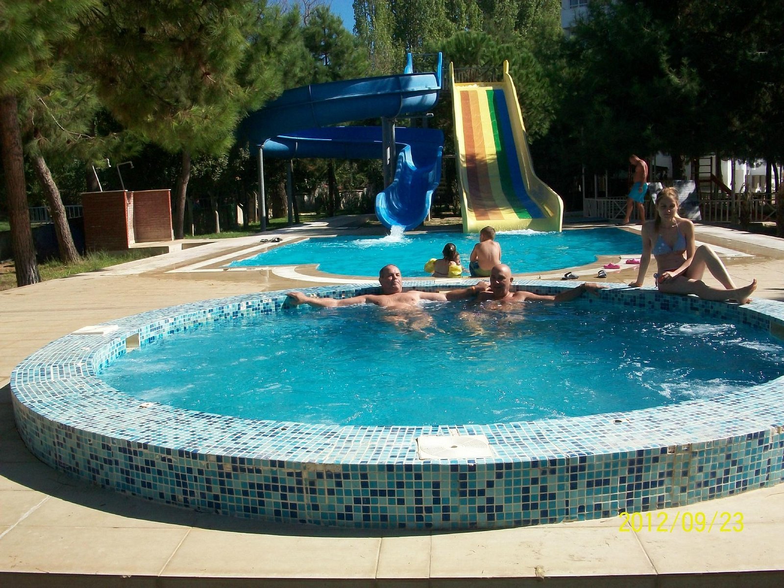 Flora Apart Otel photo 8