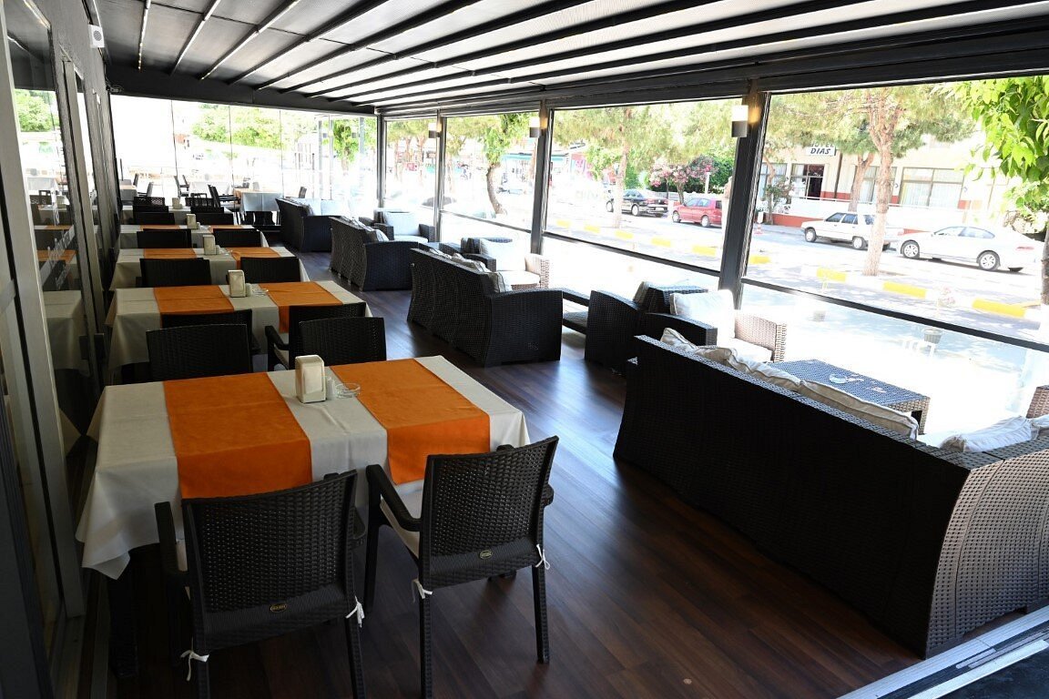 Roxx Royal Hotel photo 2