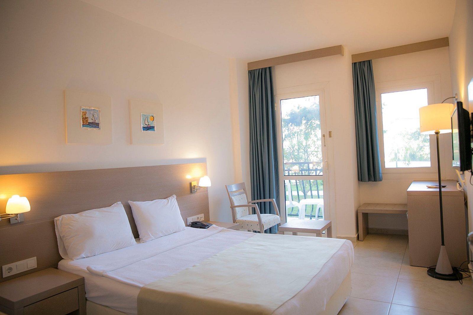 Bodrum Sea Side Beach Club Hotel photo 19