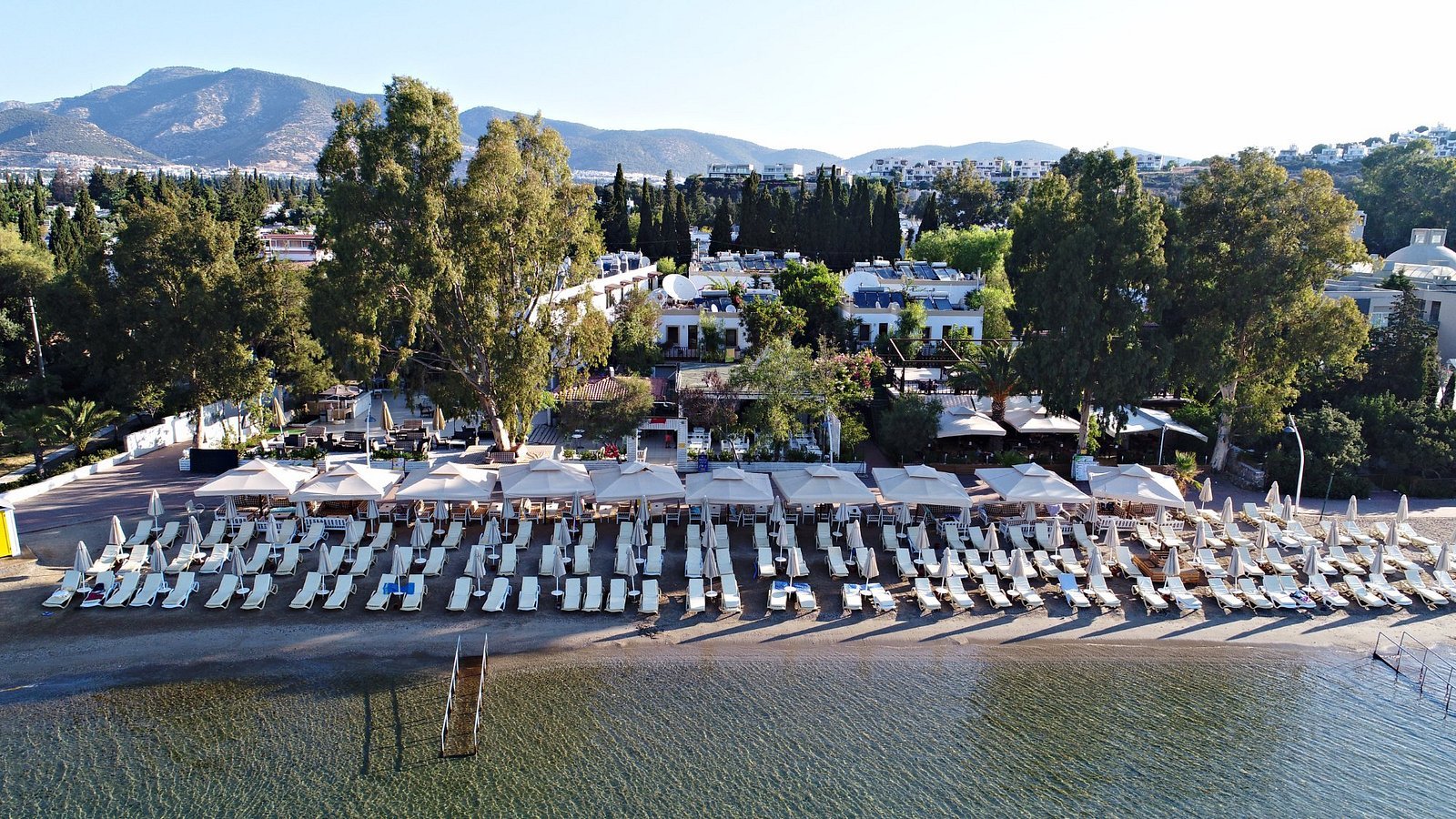 MANUELA HOTEL photo 2