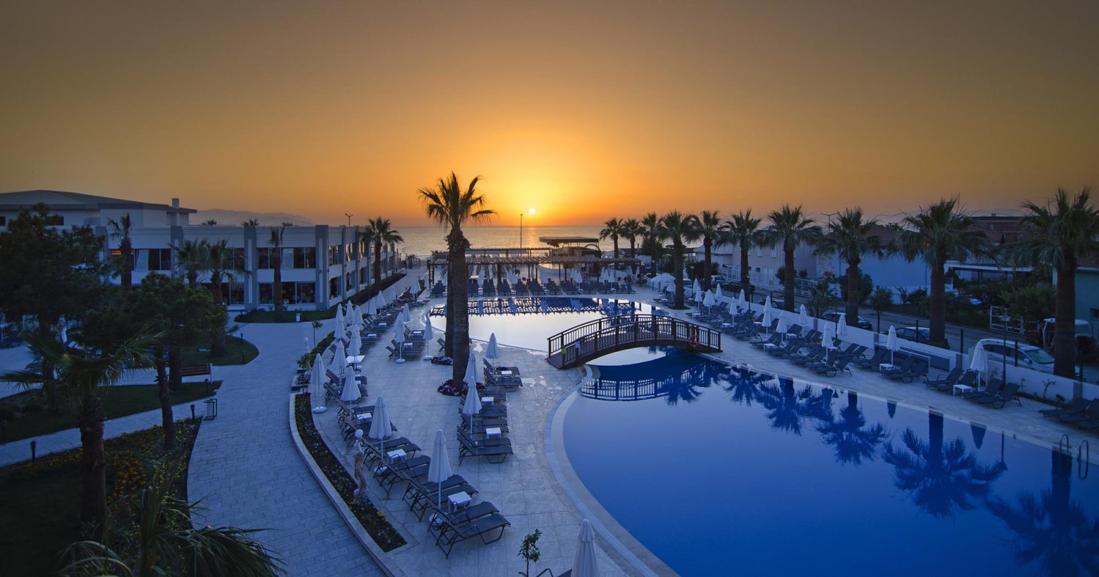 Palm Wings Beach Resort & Spa Kuşadası photo 5
