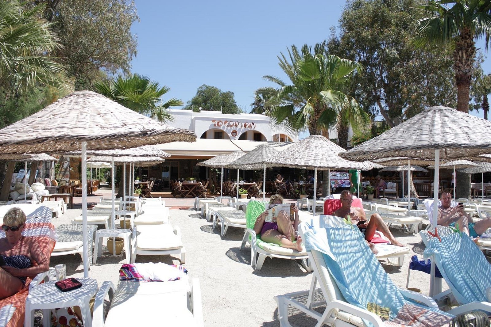 Toloman Hotel photo 4