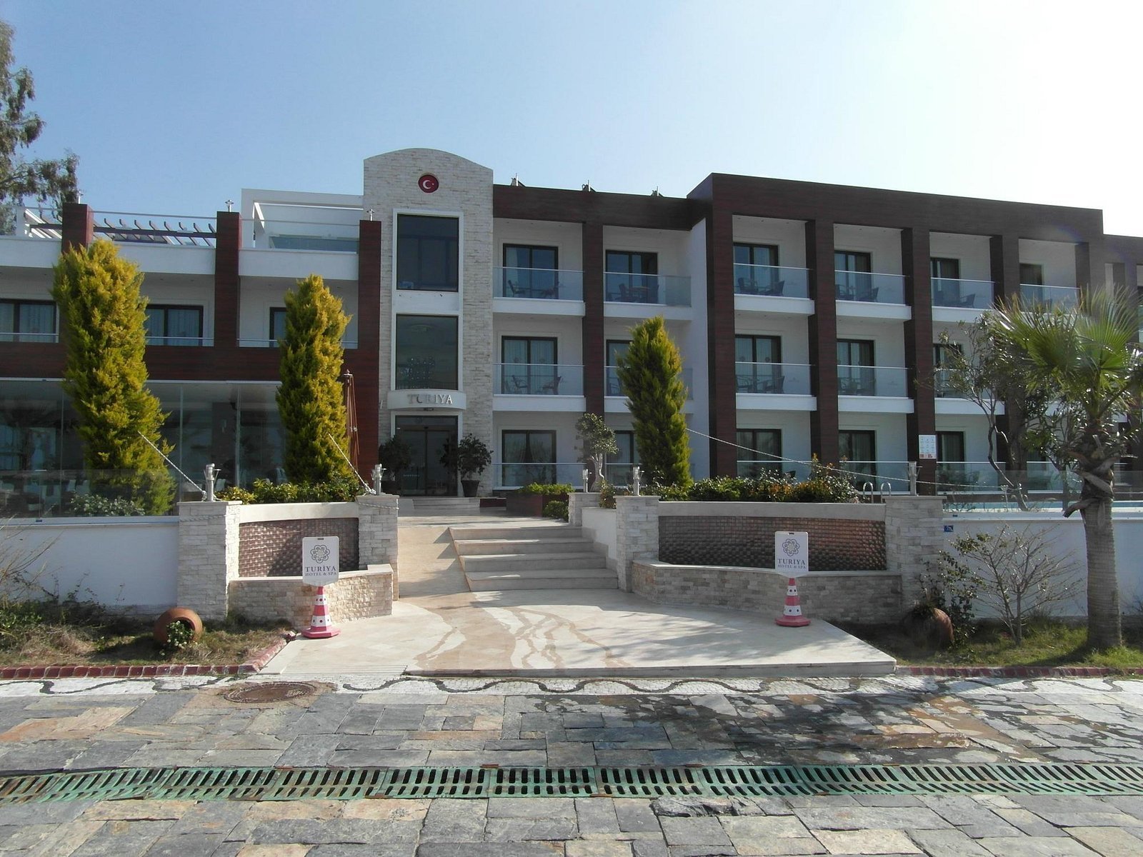 Turiya Hotel photo 2