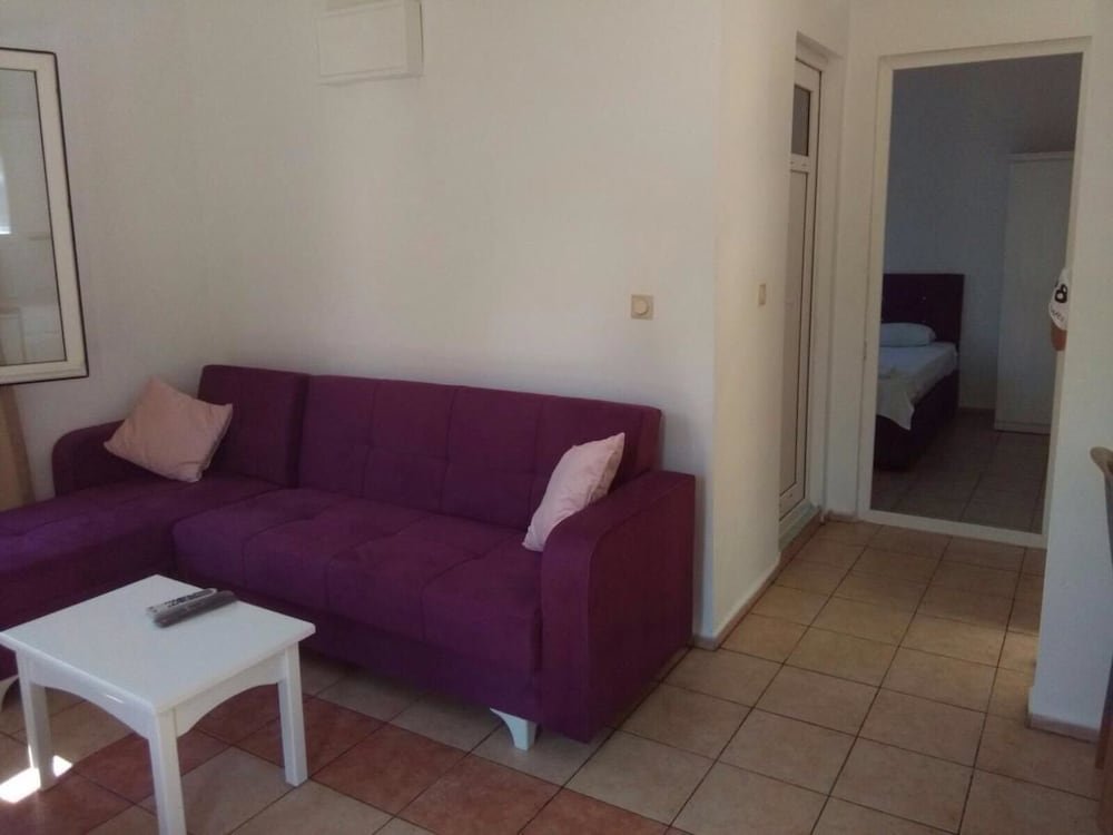 Almina Apartments photo 11