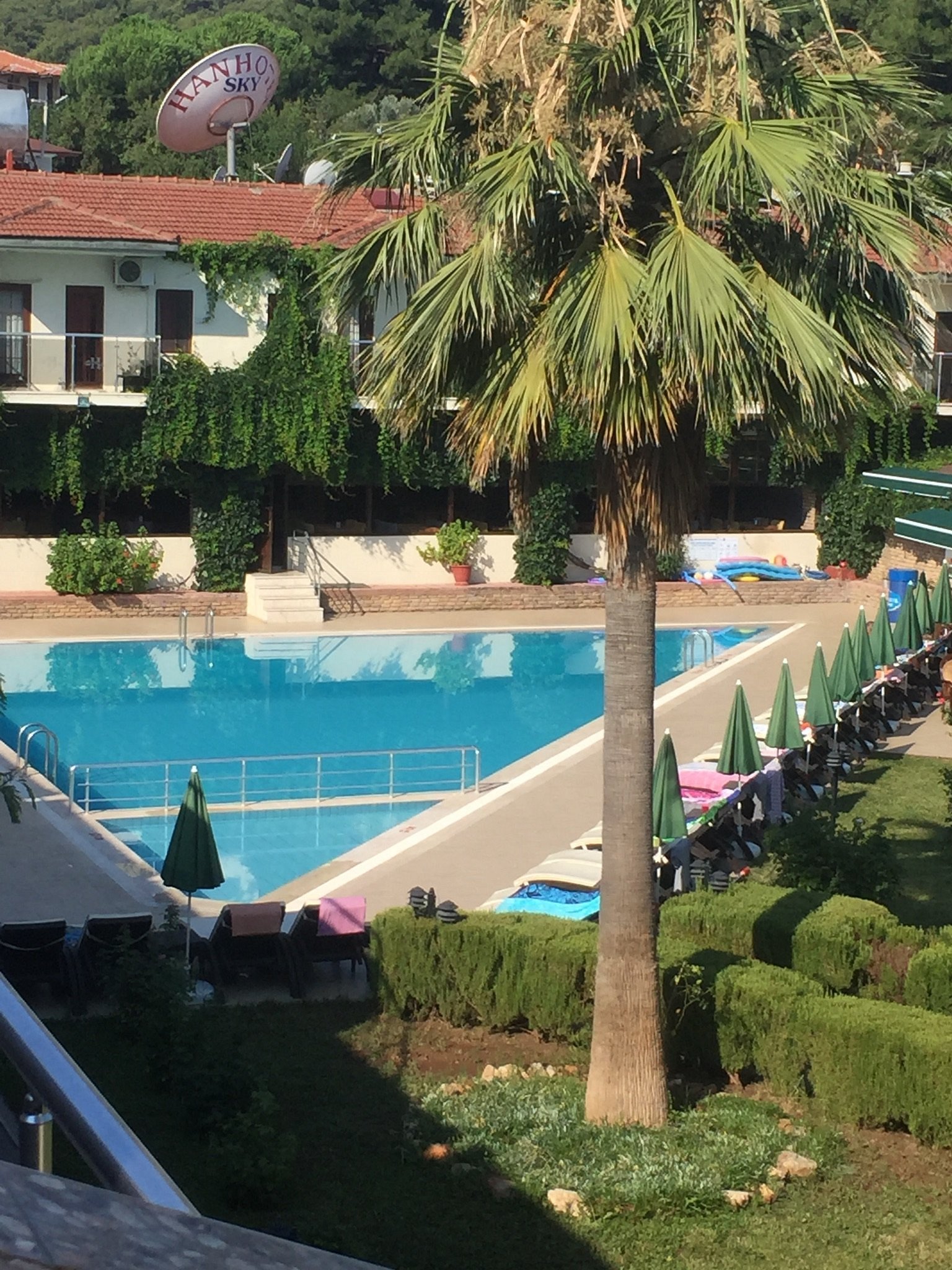 Han Deluxe Hotel & Suites photo 7