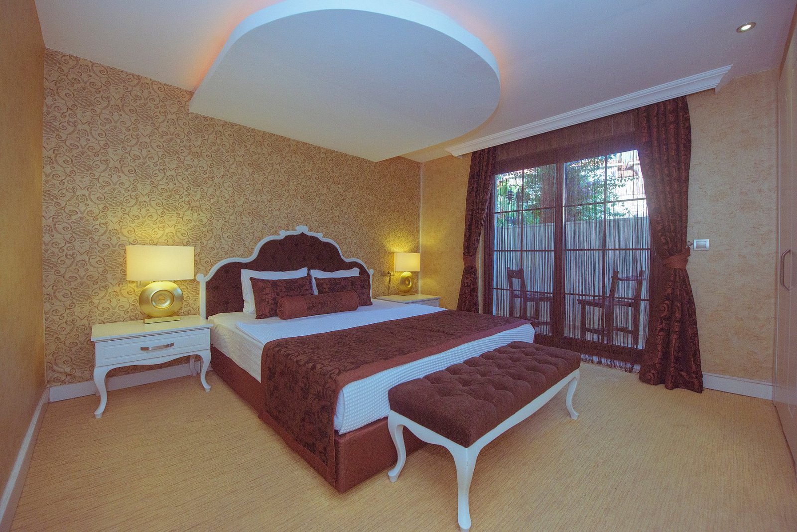 Han Deluxe Hotel & Suites photo 13