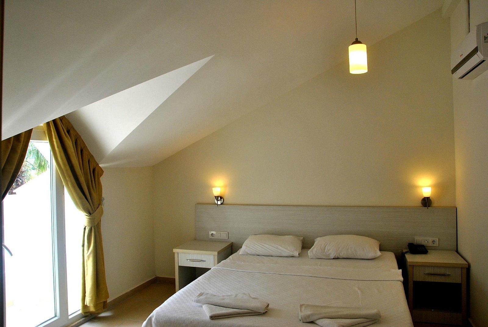 Akdeniz Beach Hotel photo 17