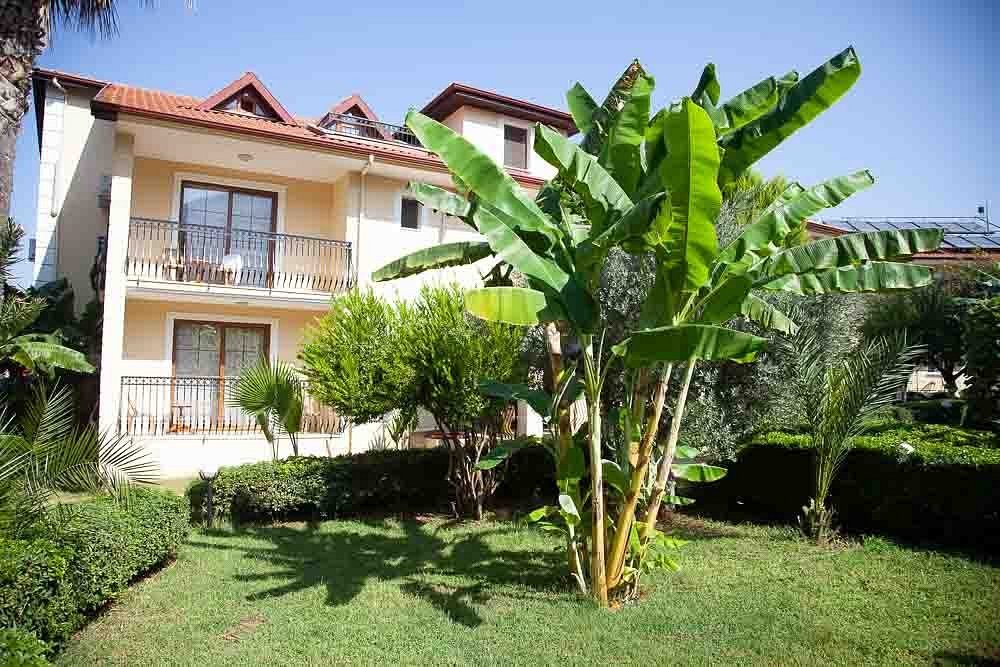 Gokcen Hotel & Aparments — Fethiye