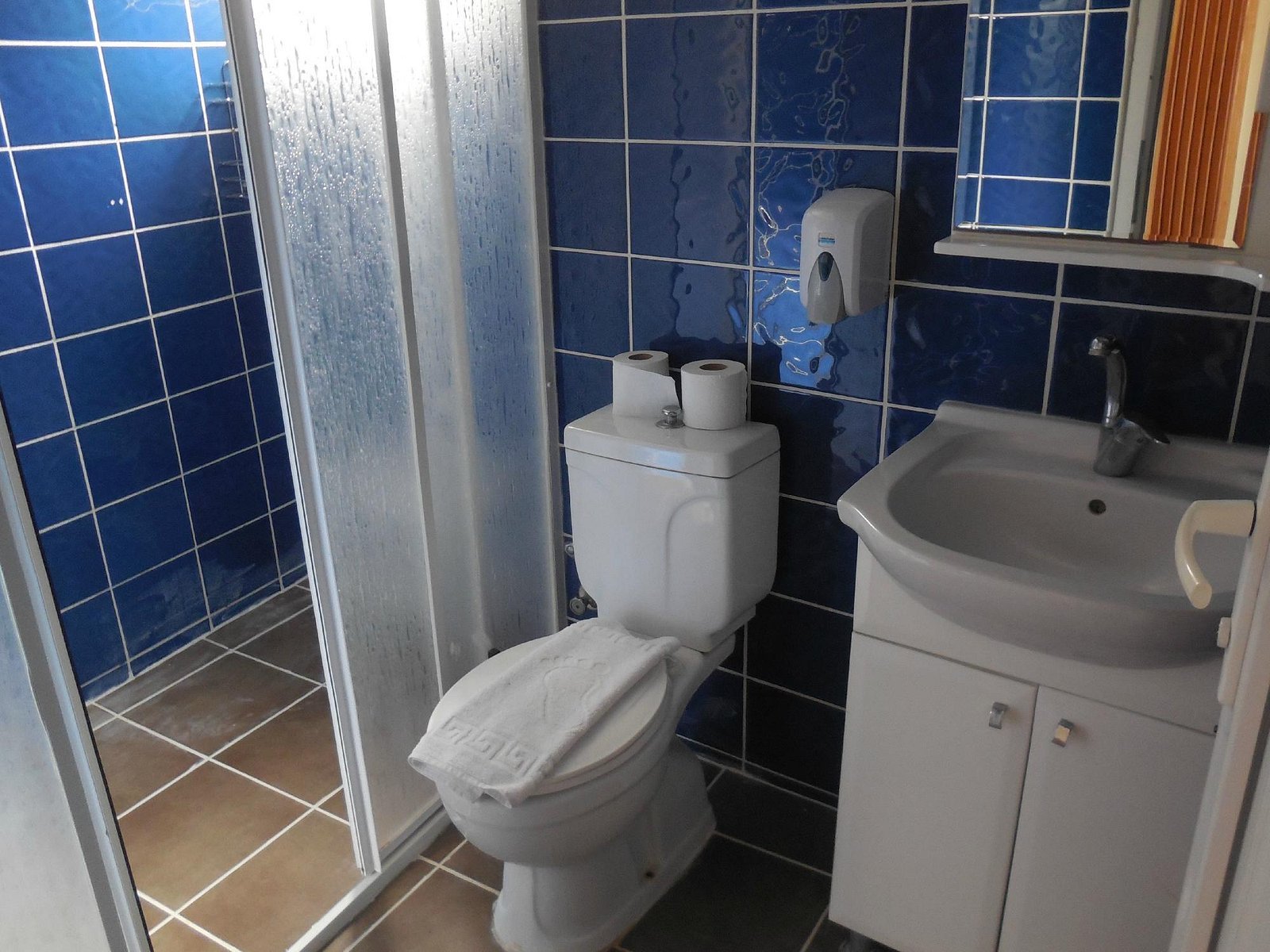 Ten Apart Hotel photo 18