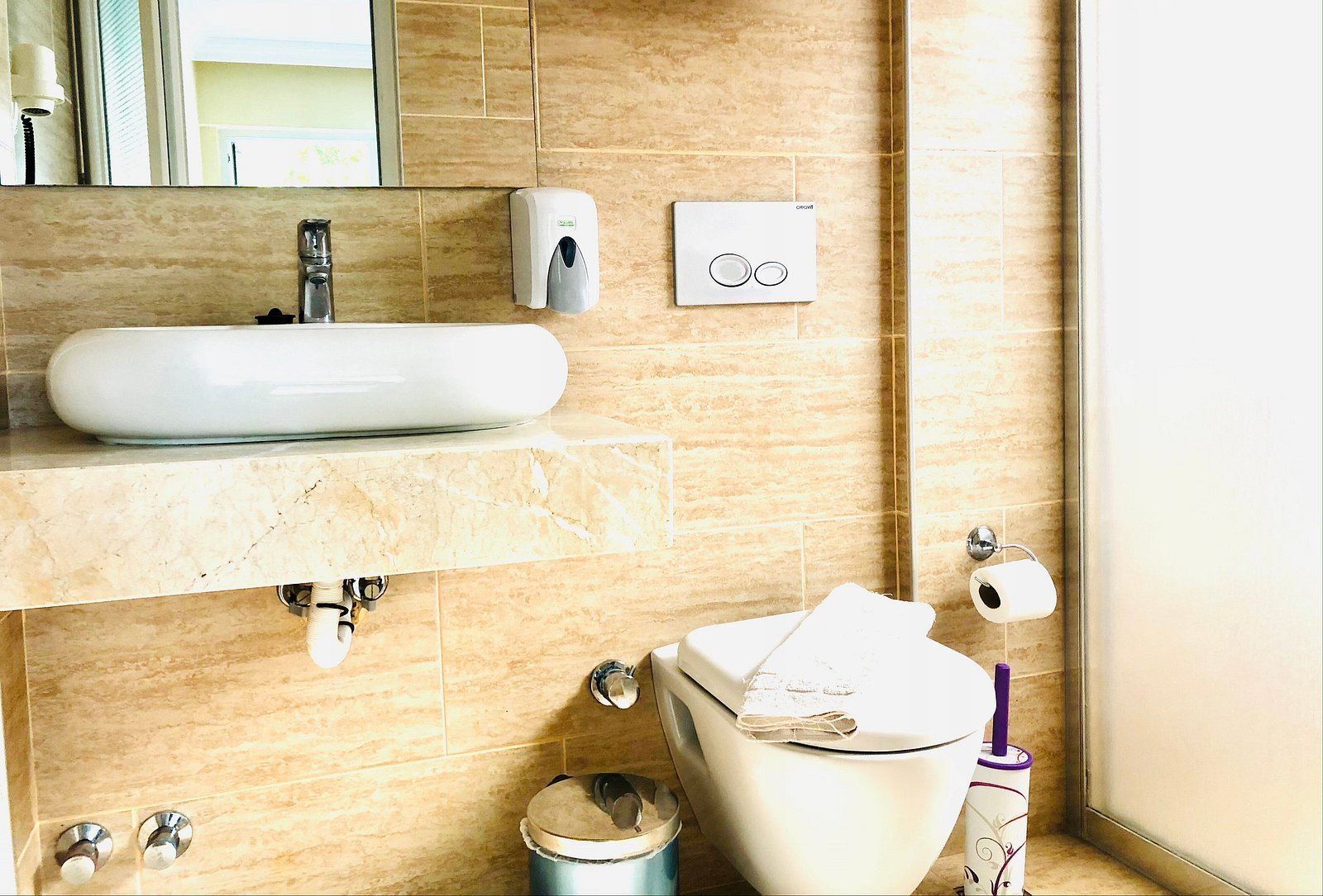 Ten Apart Hotel photo 8