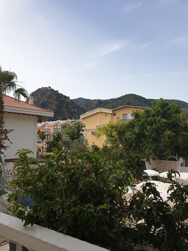 Tonoz Beach Hotel photo 6