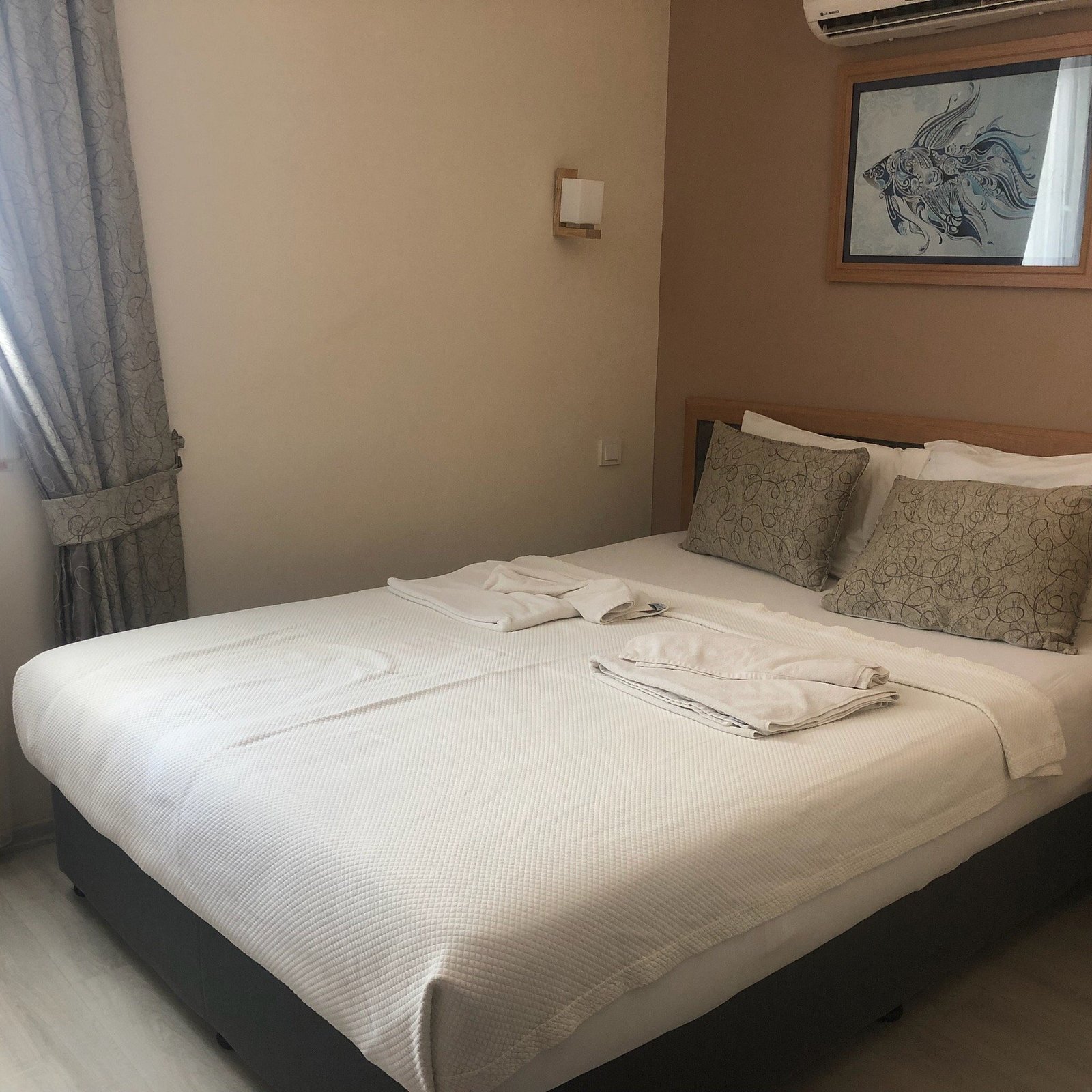 Tonoz Beach Hotel photo 21