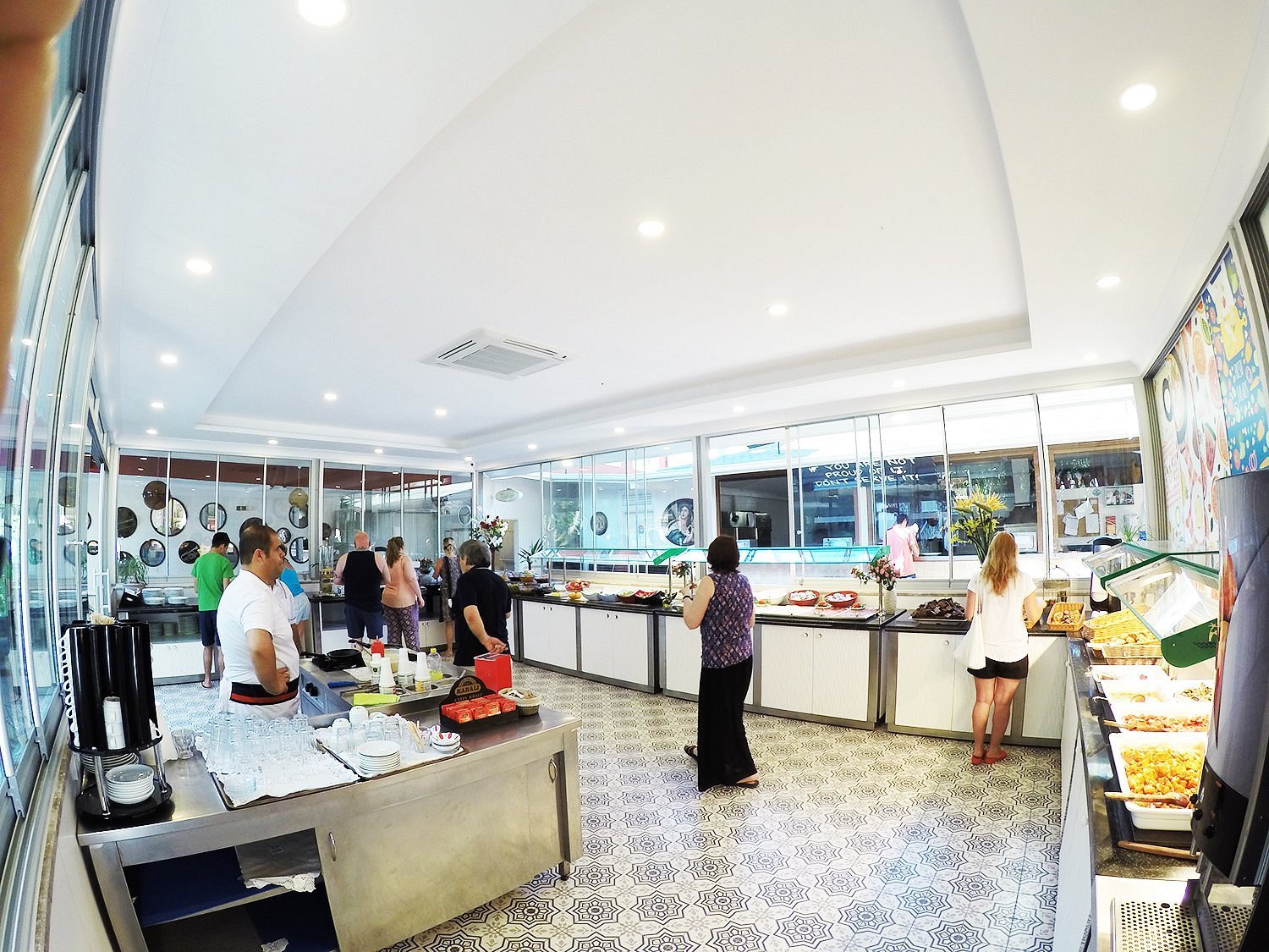 Tonoz Beach Hotel photo 12