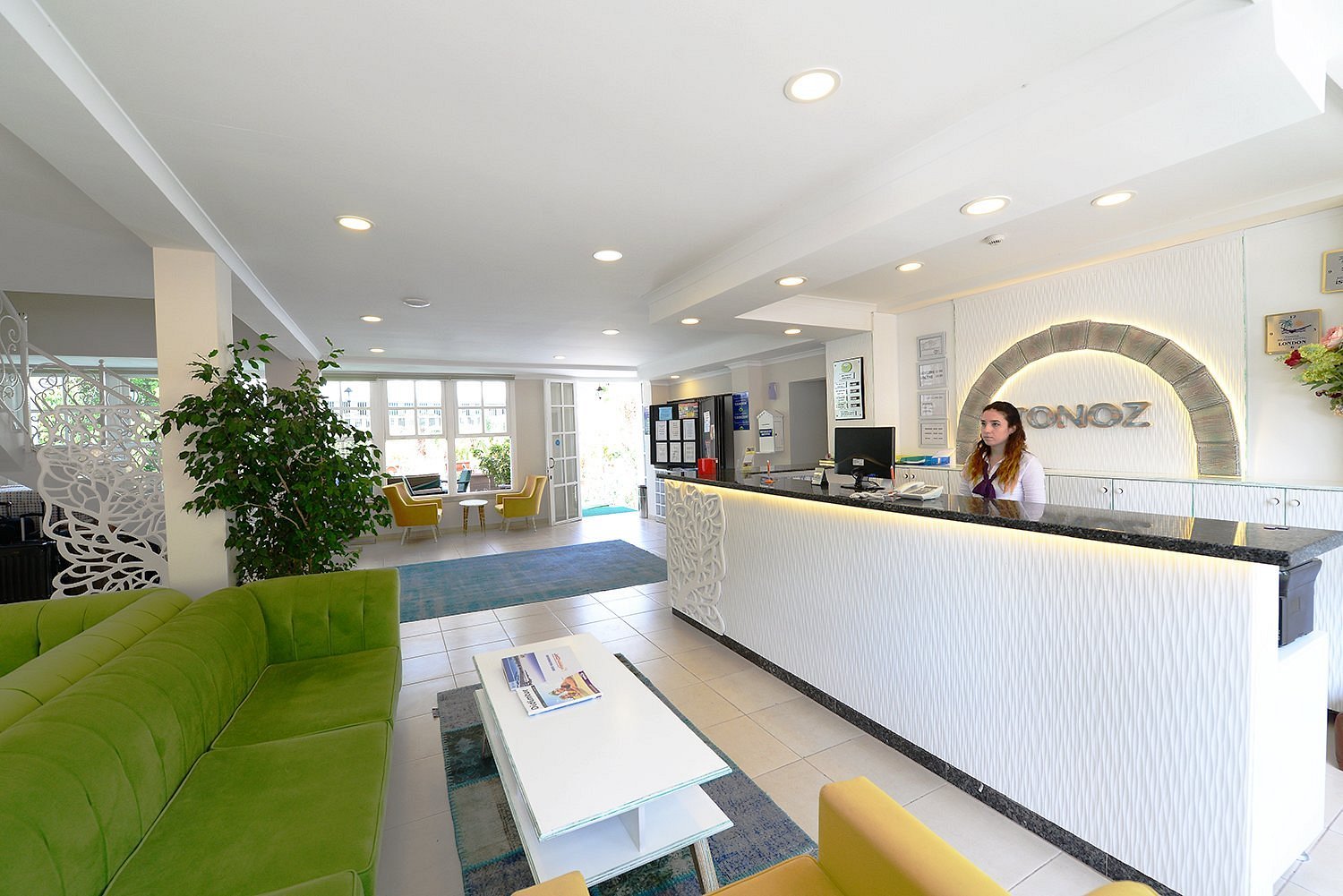 Tonoz Beach Hotel photo 7