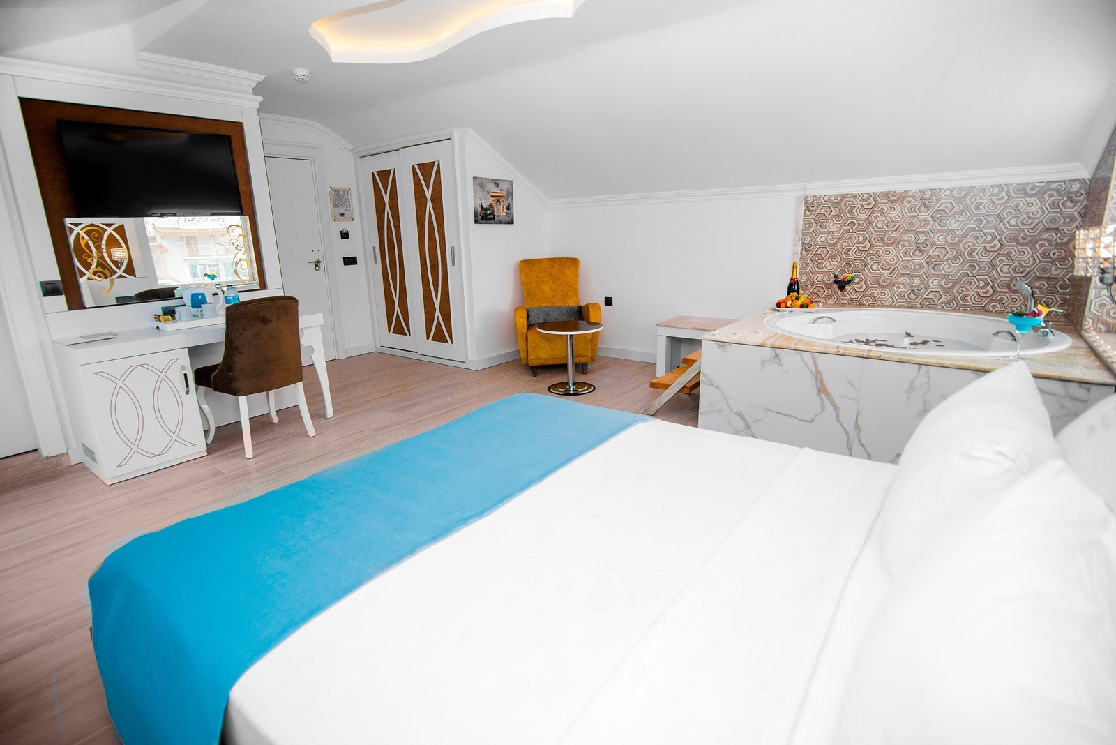Ocean Blue High Class Hotel photo 16