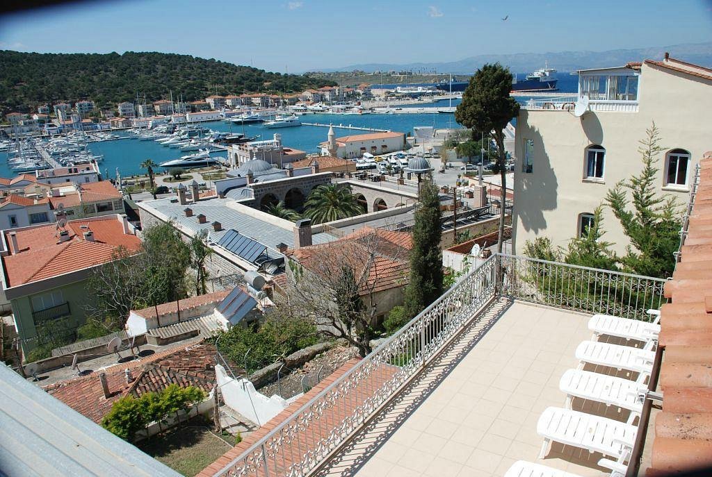 Yalcin Hotel — Musalla Mah, Çeşme