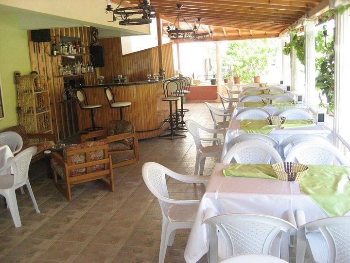 Drako Hotel photo 4