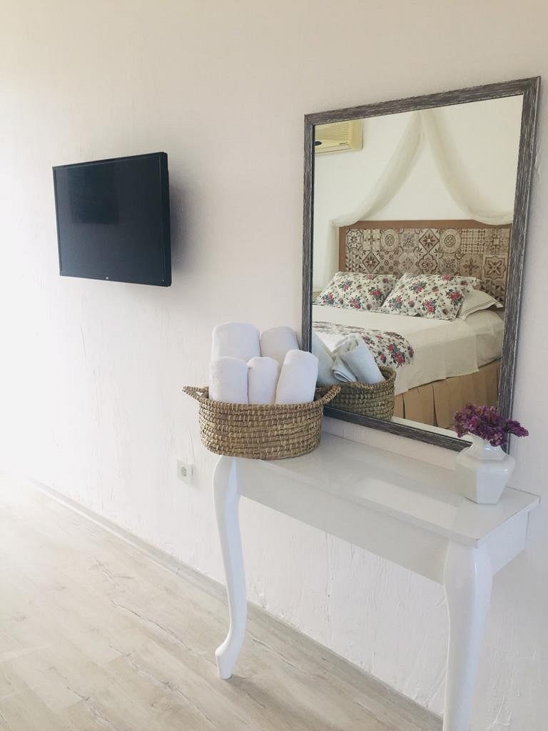 Alasonya Otel Alacati by Lamira photo 4