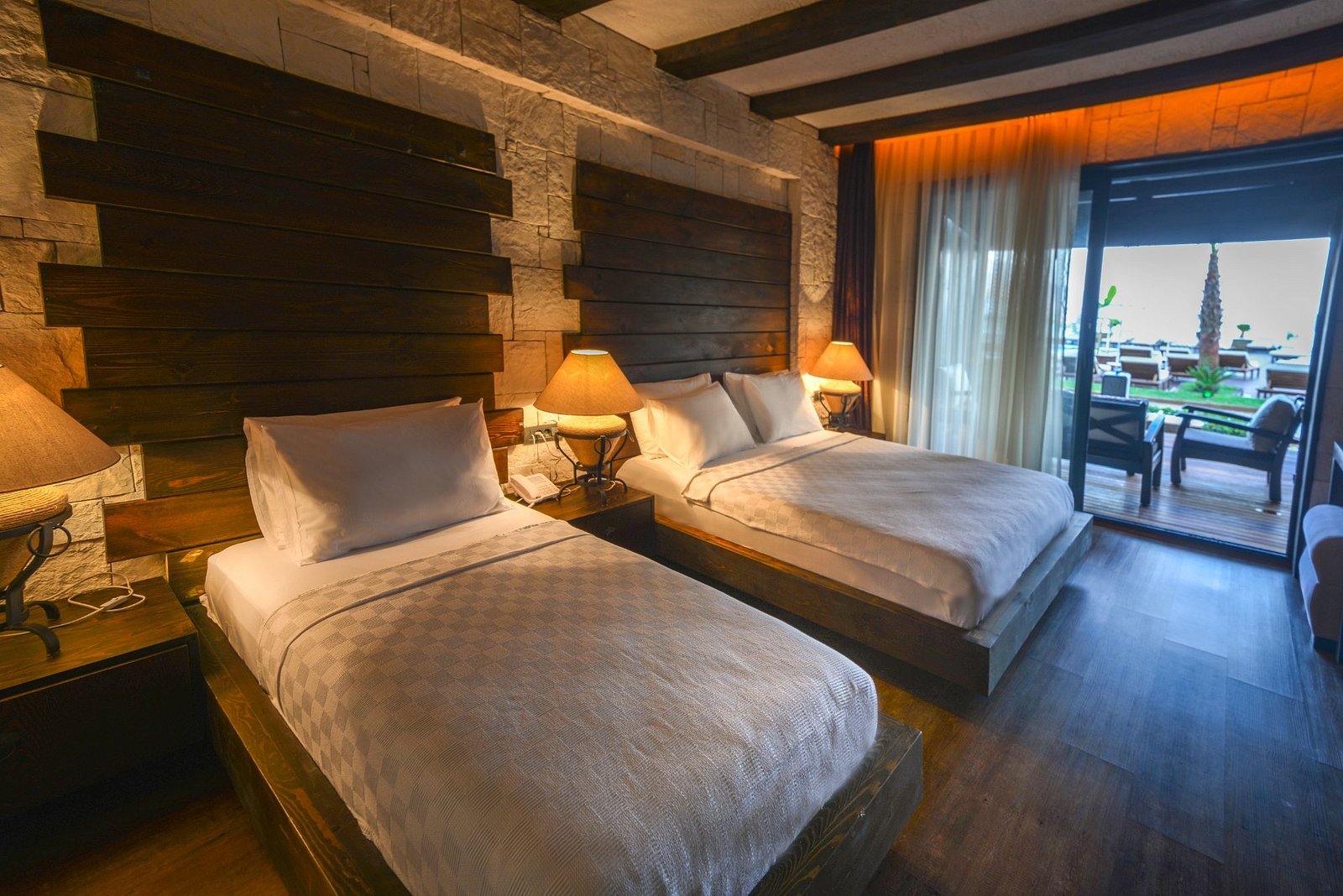 Manaspark Deluxe Hotel photo 17