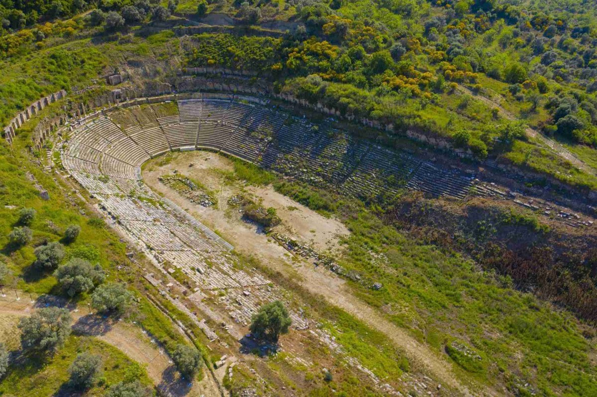 Aydın Magnesia Archeological Site