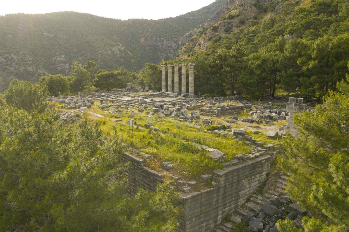 Aydın Priene Archeological Site