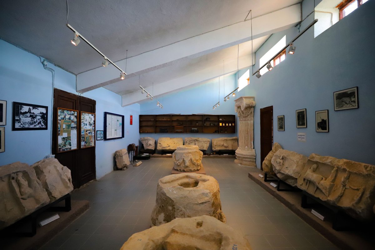 Çanakkale Apollon Smintheion photo 4