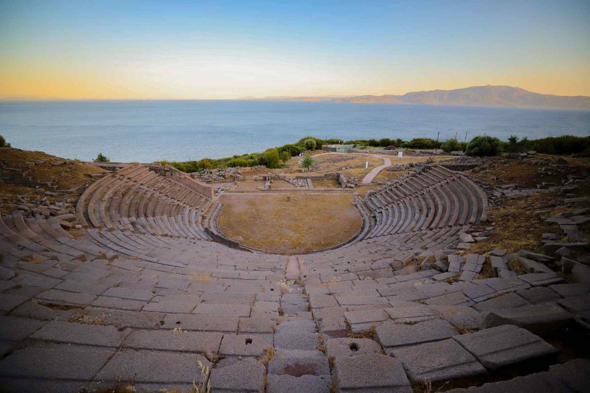 Çanakkale Assos Archaeological Site photo 8