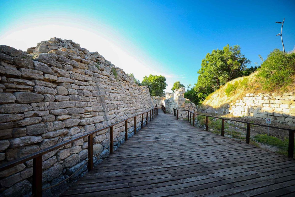 Çanakkale Archaeological Site of Troy photo 3