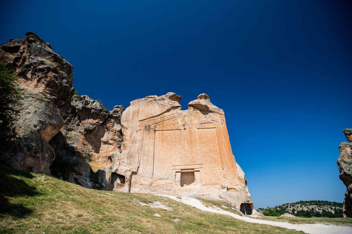 Eskişehir Midas Yazılıkaya Archaeological Site photo 3