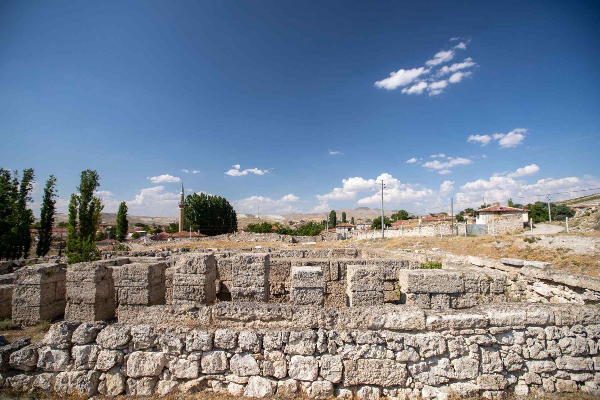 Eskişehir Pessinus Archaeological Site photo 3