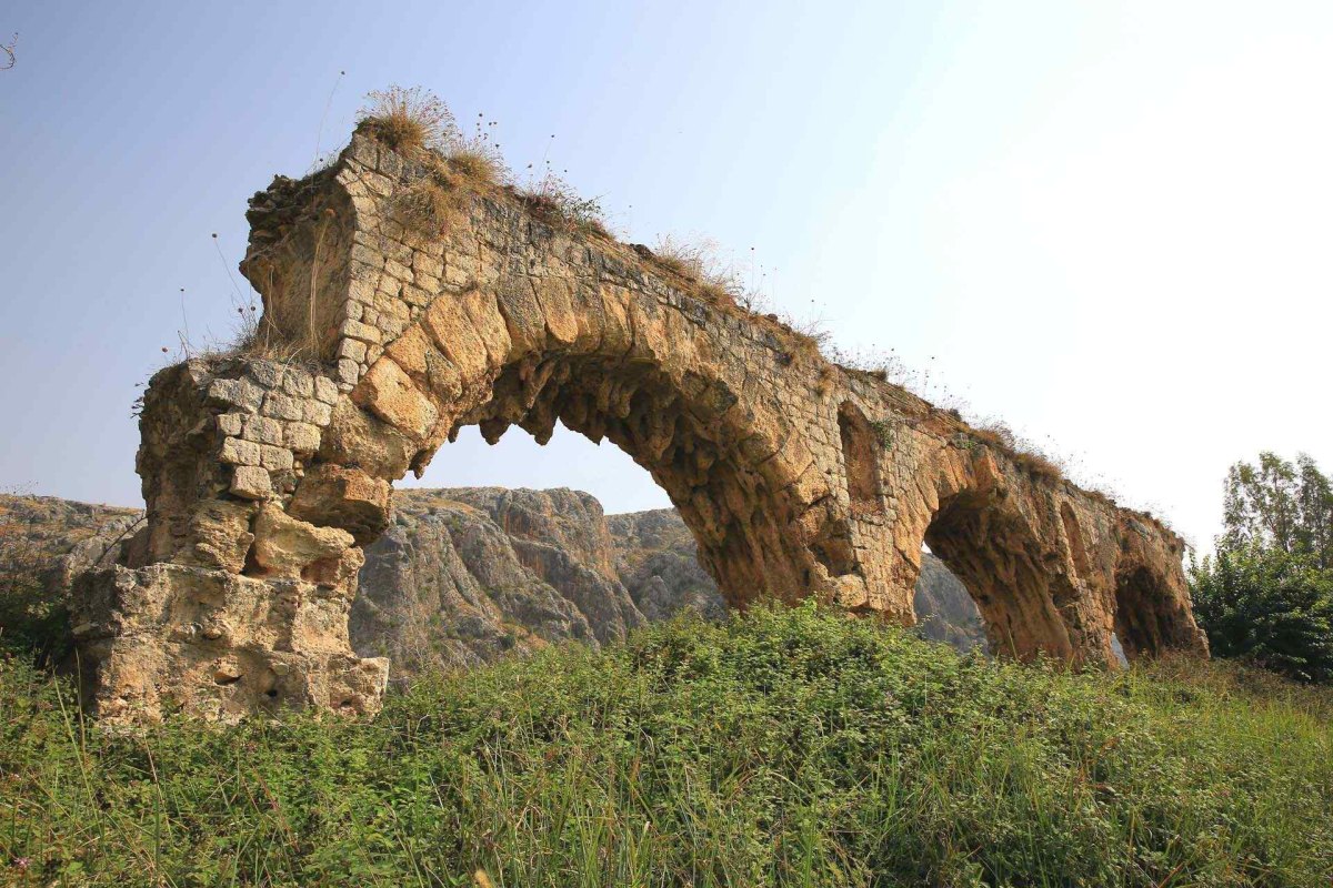 Adana The Archaeological Site Of Anavarza photo 7