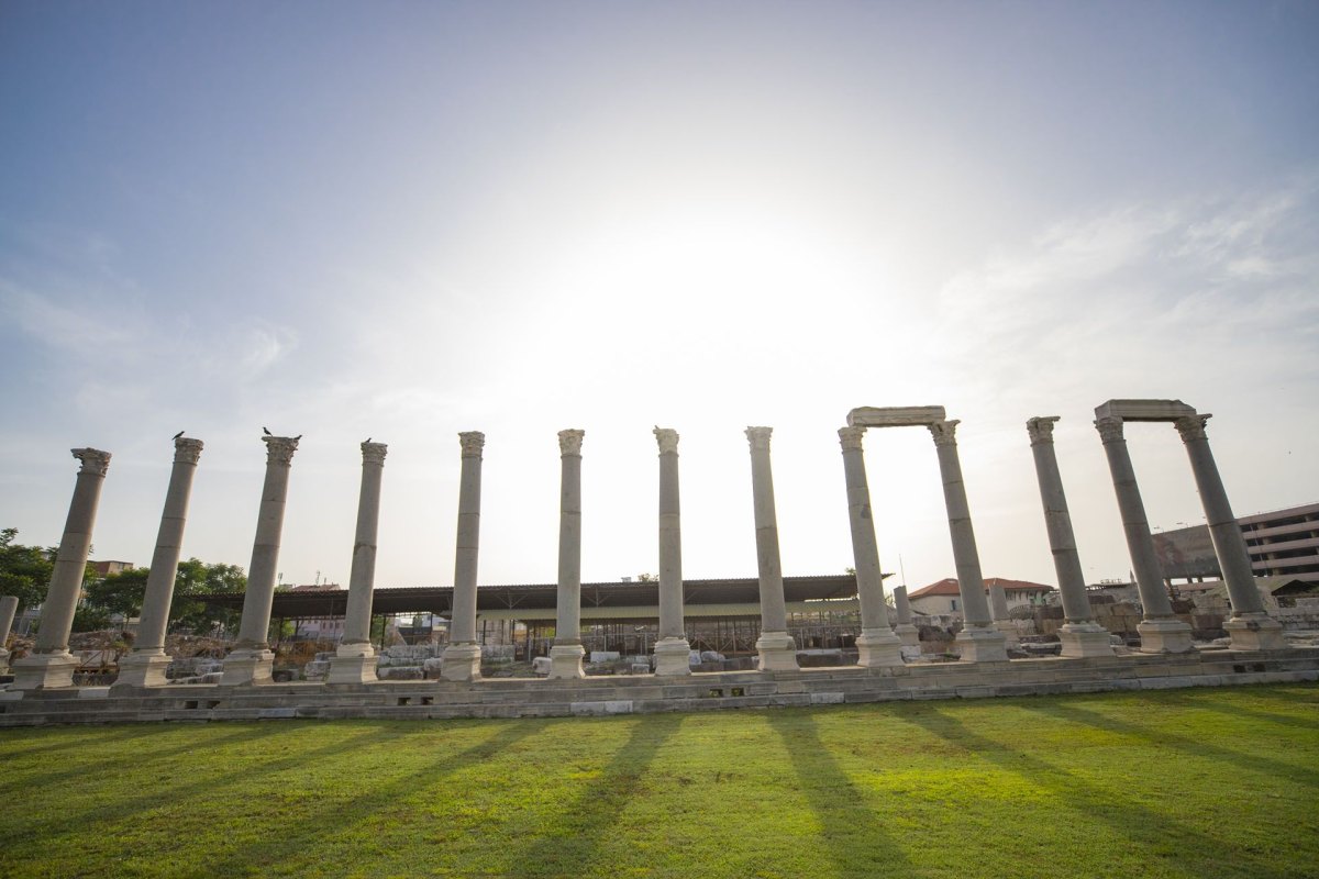 İzmir Agora Archaeological Site photo 8